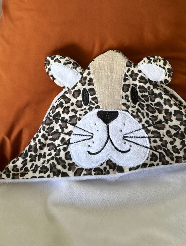 Sortie de Bain – Douceur & Chaleur pour les Petits Museaux 🦊